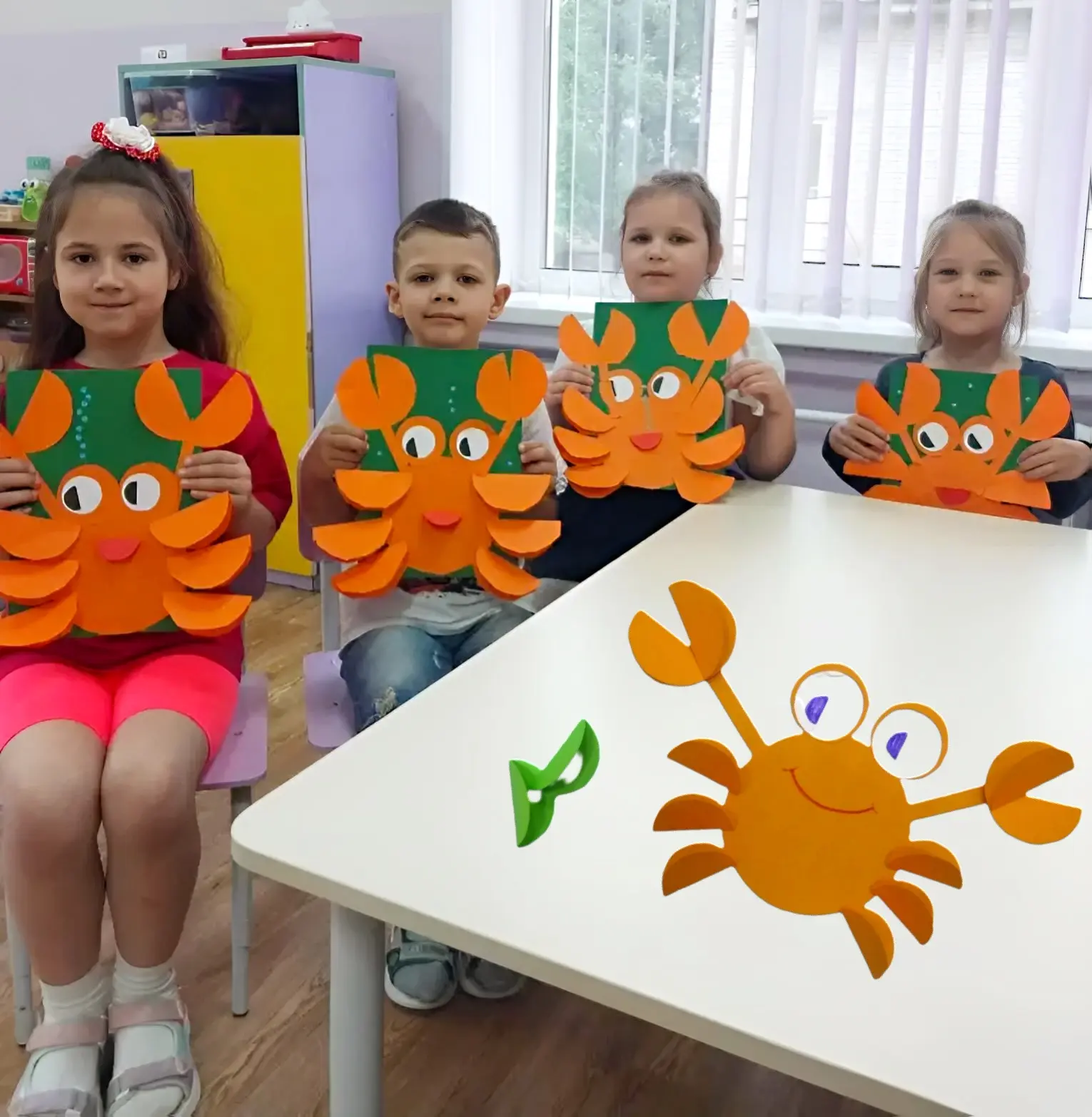 🔆🔆🔆🦀⚓🦀⚓🦀🔆🔆🔆
🌊🦀 Дорогие друзья! Сегодня наши творческие ребята из подготовительной группы 