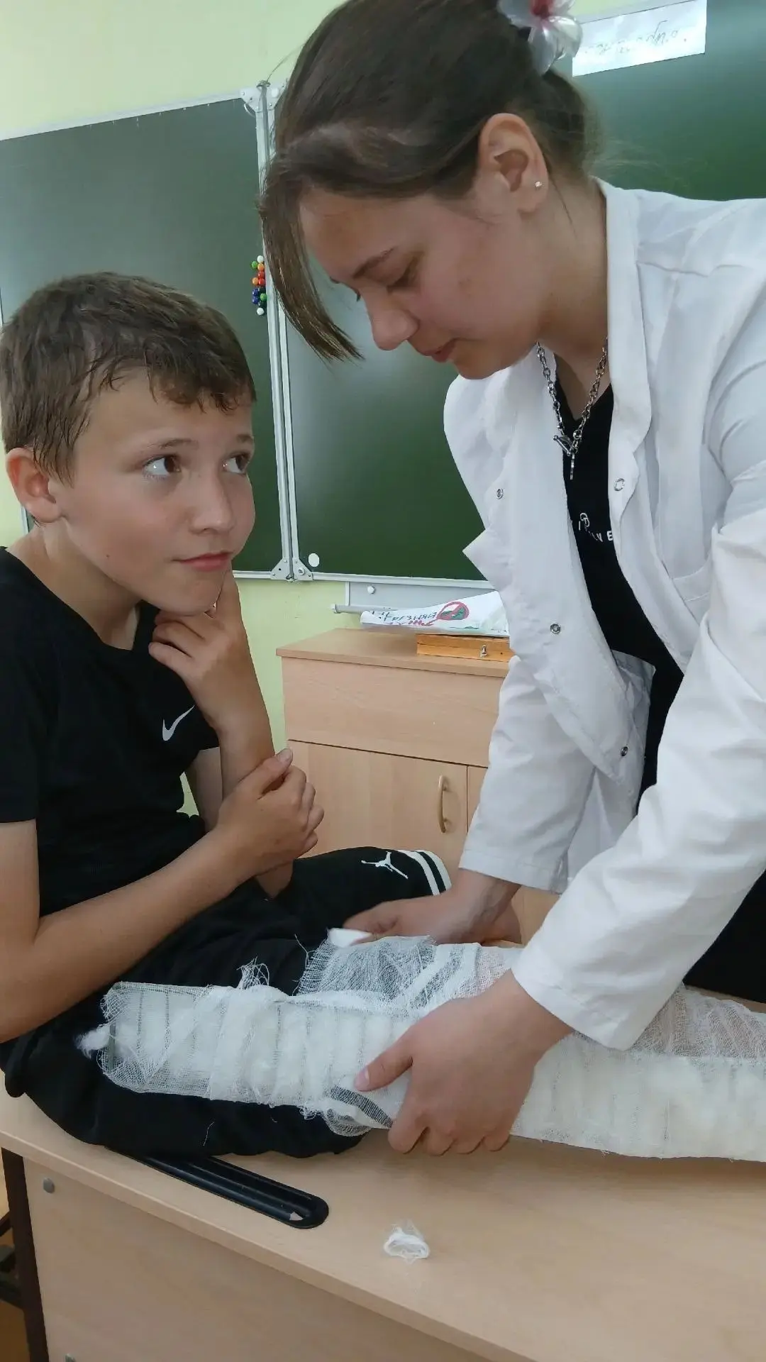 10 июня в «Маленькой стране».
Большое внимание в любом учебном заведении уделяется вопросам безопасн