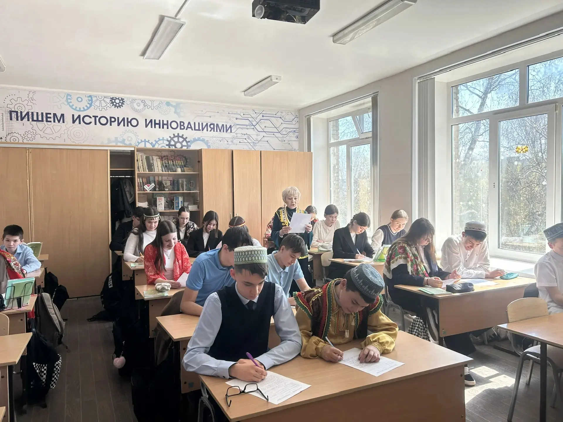 ✍️Проверили знание родного языка✨  🔹В Башкортостане сохранение и развитие родных языков остаётся одн