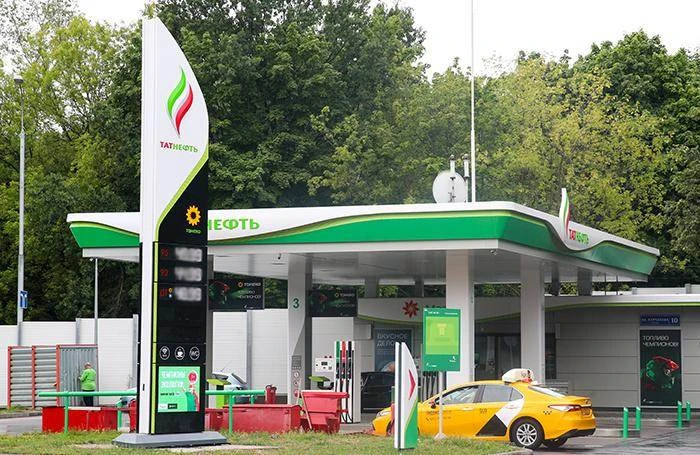 ⛽ На заправках «Татнефти» в Свердловской области ввели лимиты на топливо

Как сообщает Е1, на АЗС се