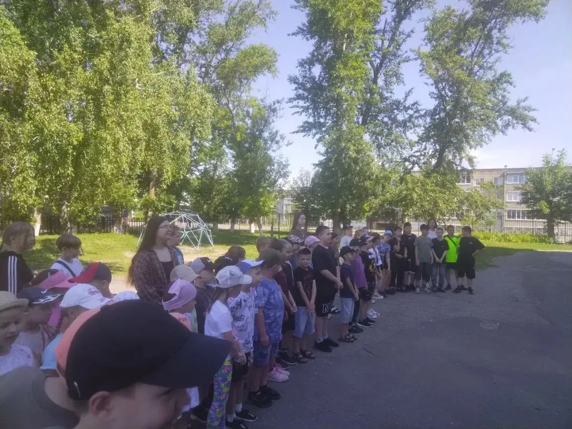 💥💥💥ЗАРЯДКА ДЛЯ УМА И ТАНЦЫ ДО УПАДУ

📌📌📌Утро в пришкольном лагере началось традиционно — с вку