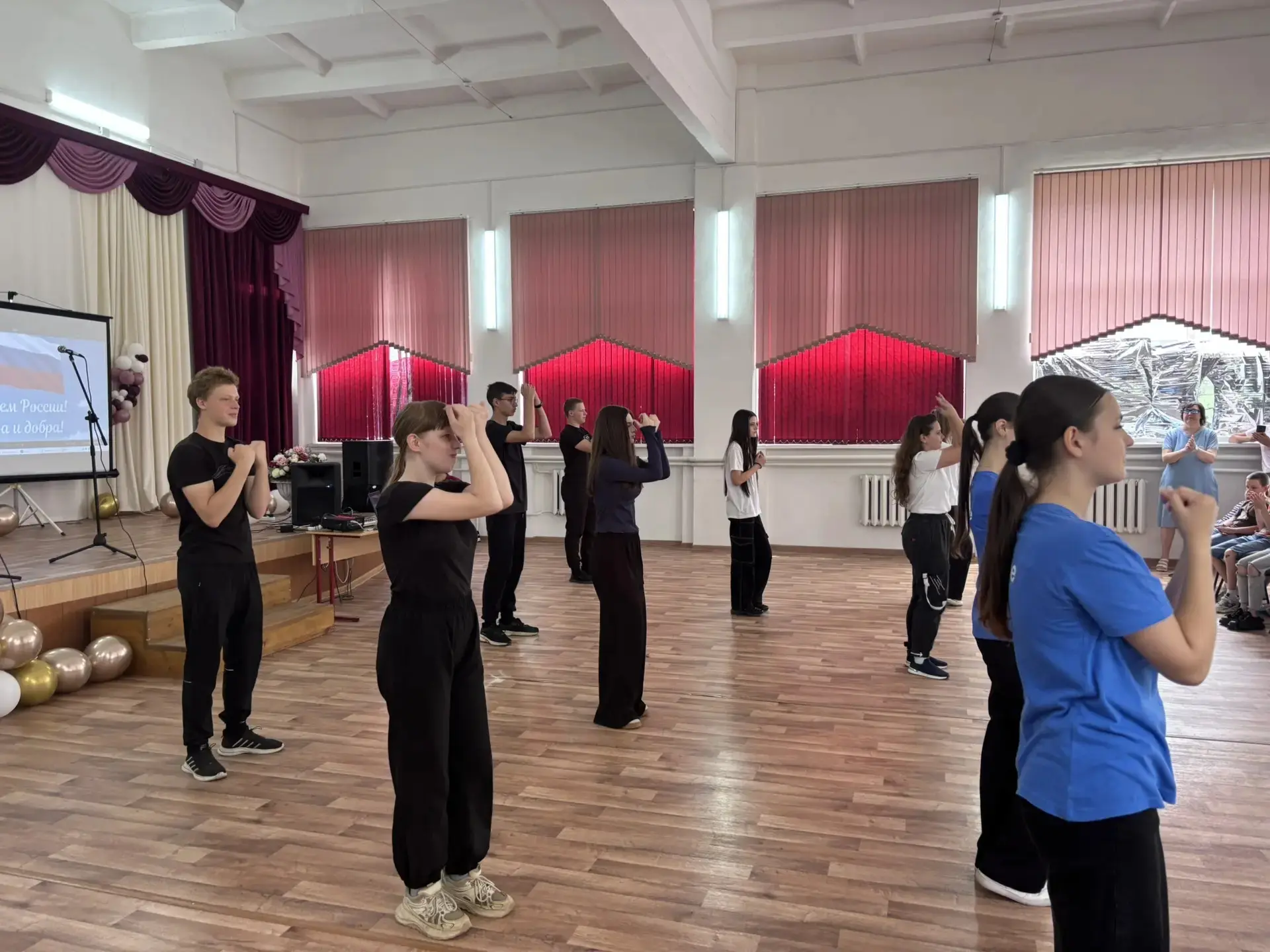 🌟 ДЕНЬ В ПОЛНОМ РАЗГАРЕ! 🌟

Сегодня в ЛТО «Энергия будущего» просто невероятная энергетика! ⚡

 Ут