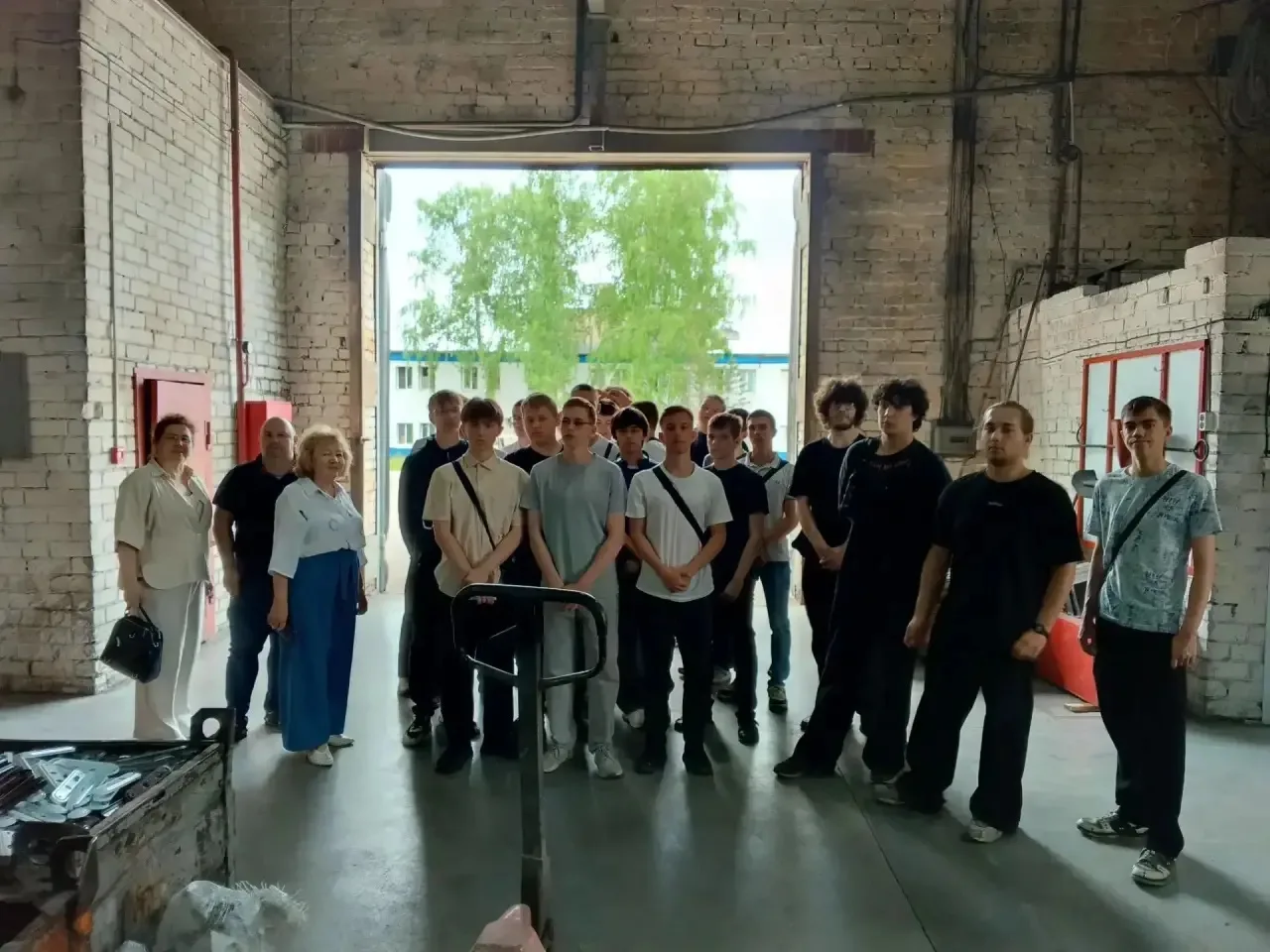 🚗 Наши студенты на практике в сердце автопрома! 🚗

17 июня группа Т21 по специальности 15.02.08 от