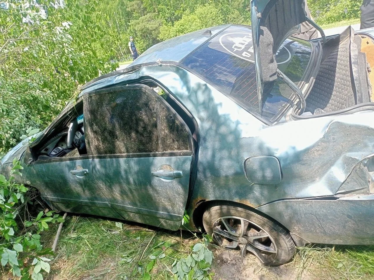 Смертельное ДТП в Сокольском — водитель Mitsubishi Lancer потерял управление.

Сначала автомобиль вы