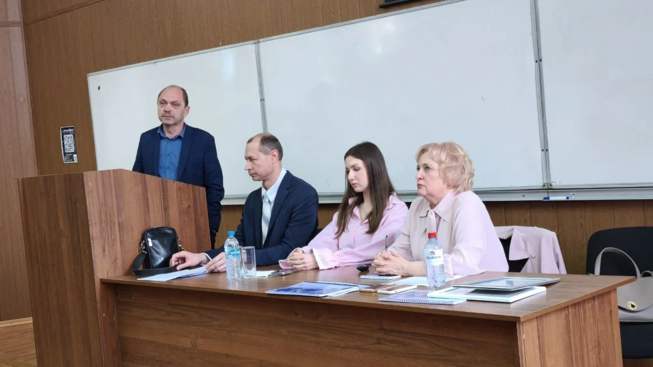 В ДонГУ утвердили новый состав ученого совета на пять лет   📆 14 мая в Донецком государственном унив