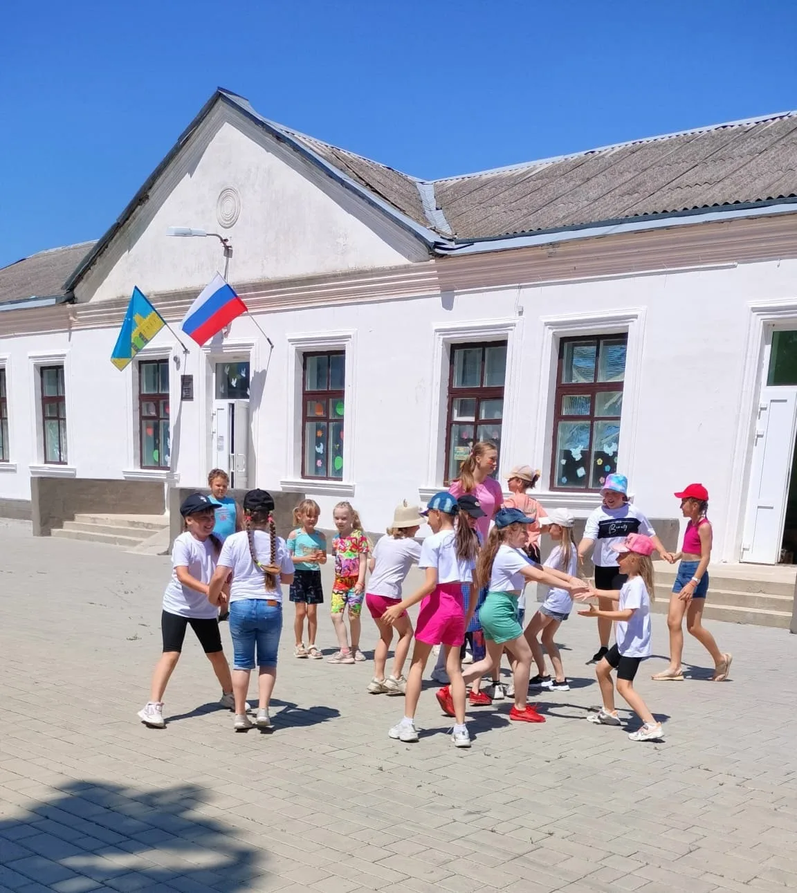 14 августа прошла спортивная эстафета "Вместе весело шагать"