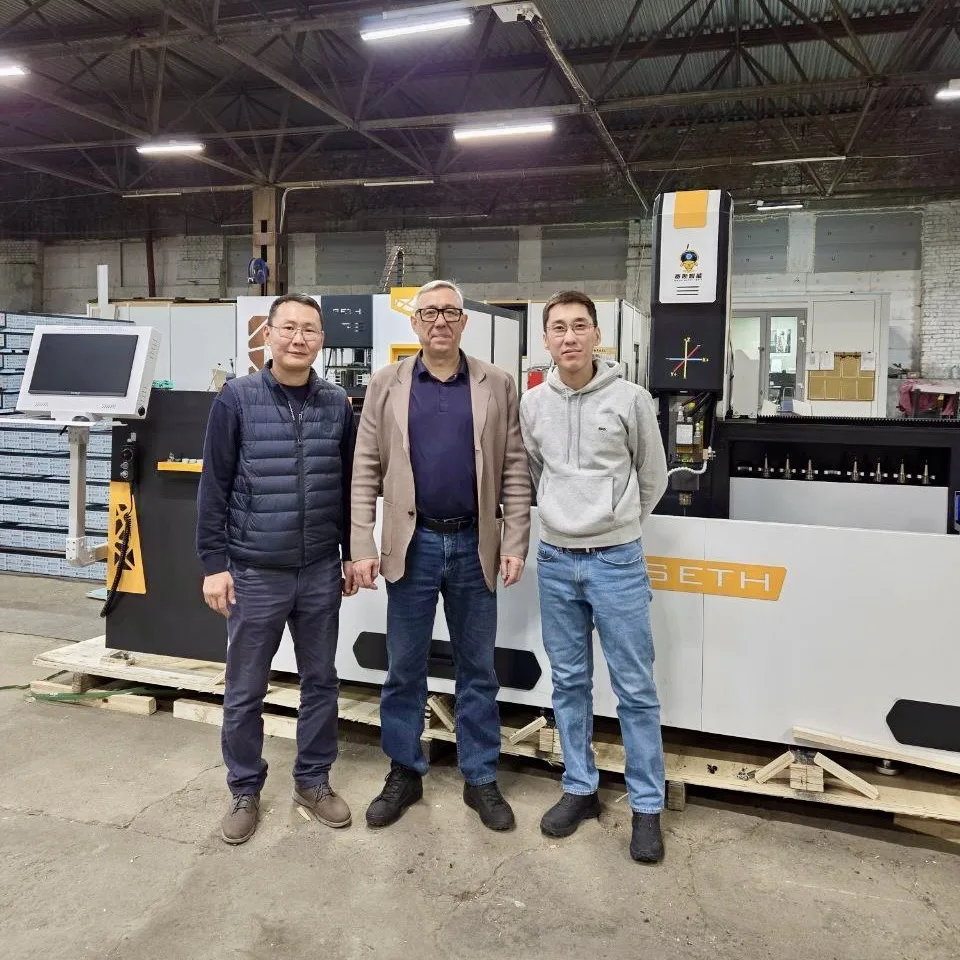 К нам на завод приезжали гости из Якутии. Показали коллегам лично наши действующие стан...