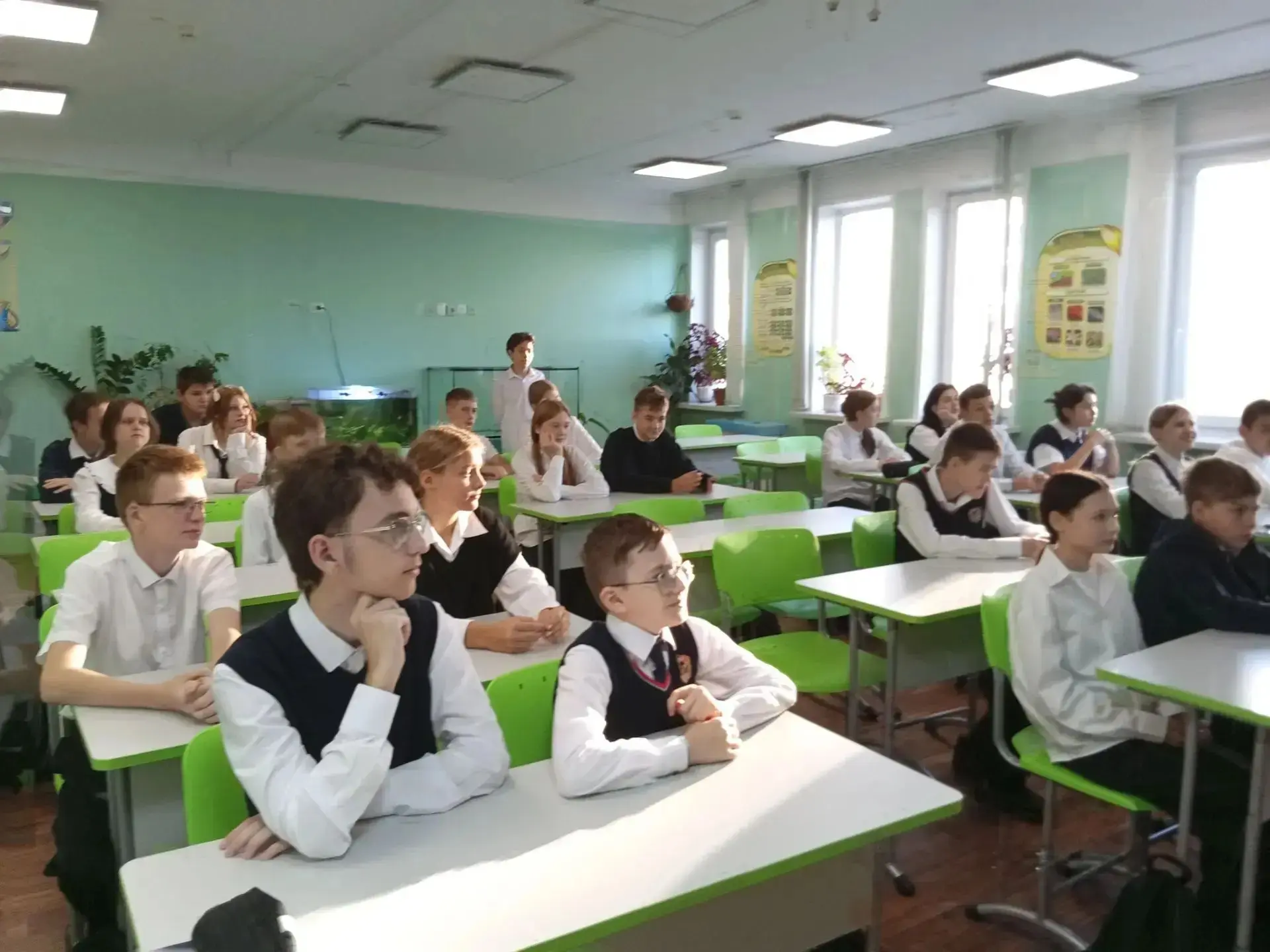 «Разговоры о важном» в 105 школе им. Шелохвостова — о том, что по-настоящему ценно. ❤️У...