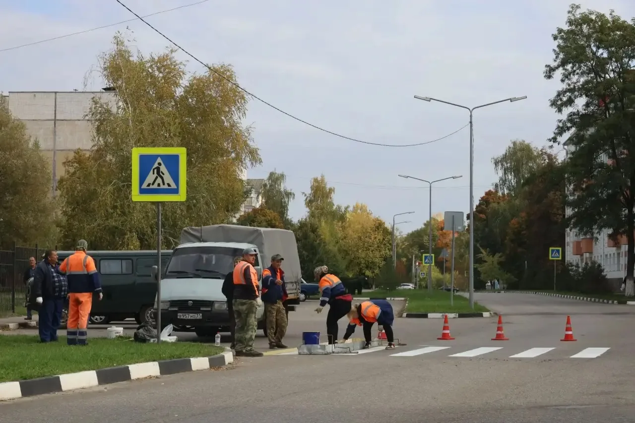 Поддержание чистоты и порядка в Шебекинском округе – это ежедневный труд работников ком...