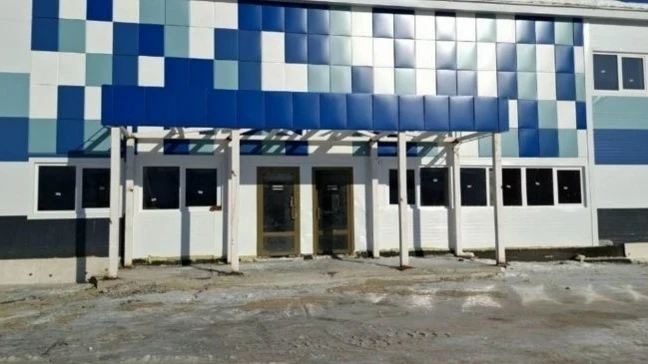 🏗 Строительство спортивного комплекса в микрорайоне Хоззона близится к своему завершению.  Это уже п