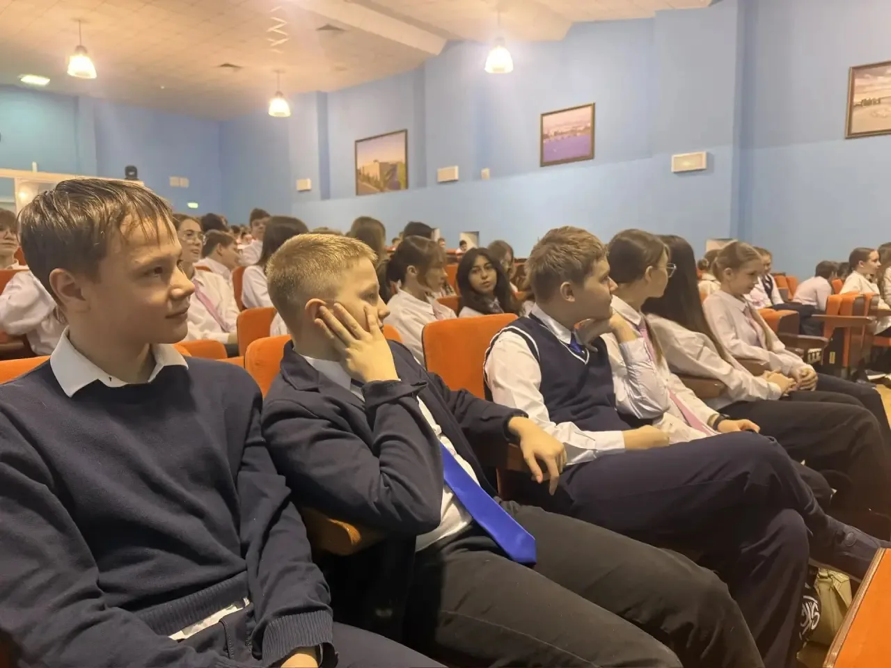 В 101-й школе прошла олимпиада «ІІІ Интеллектуальный марафон» в рамках программы «Школы – ассоцииров