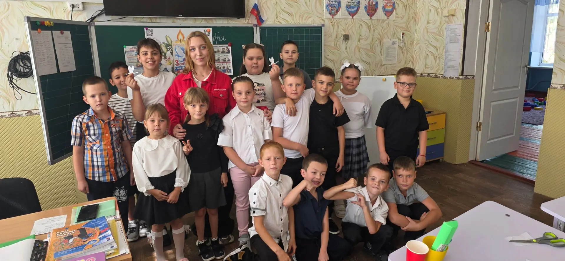 Сегодня в Менчикуровской СОШ им. А. Яковенко День солидарности в борьбе с терроризмом п...