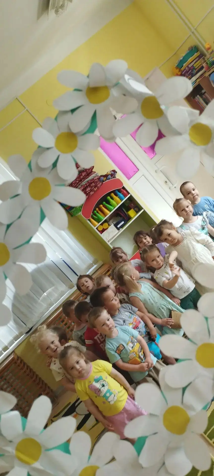🌼 8 июля в младшей группе №1 "Смешарики" прошли мероприятия, посвящённые Дню Семьи, Любви и Верност