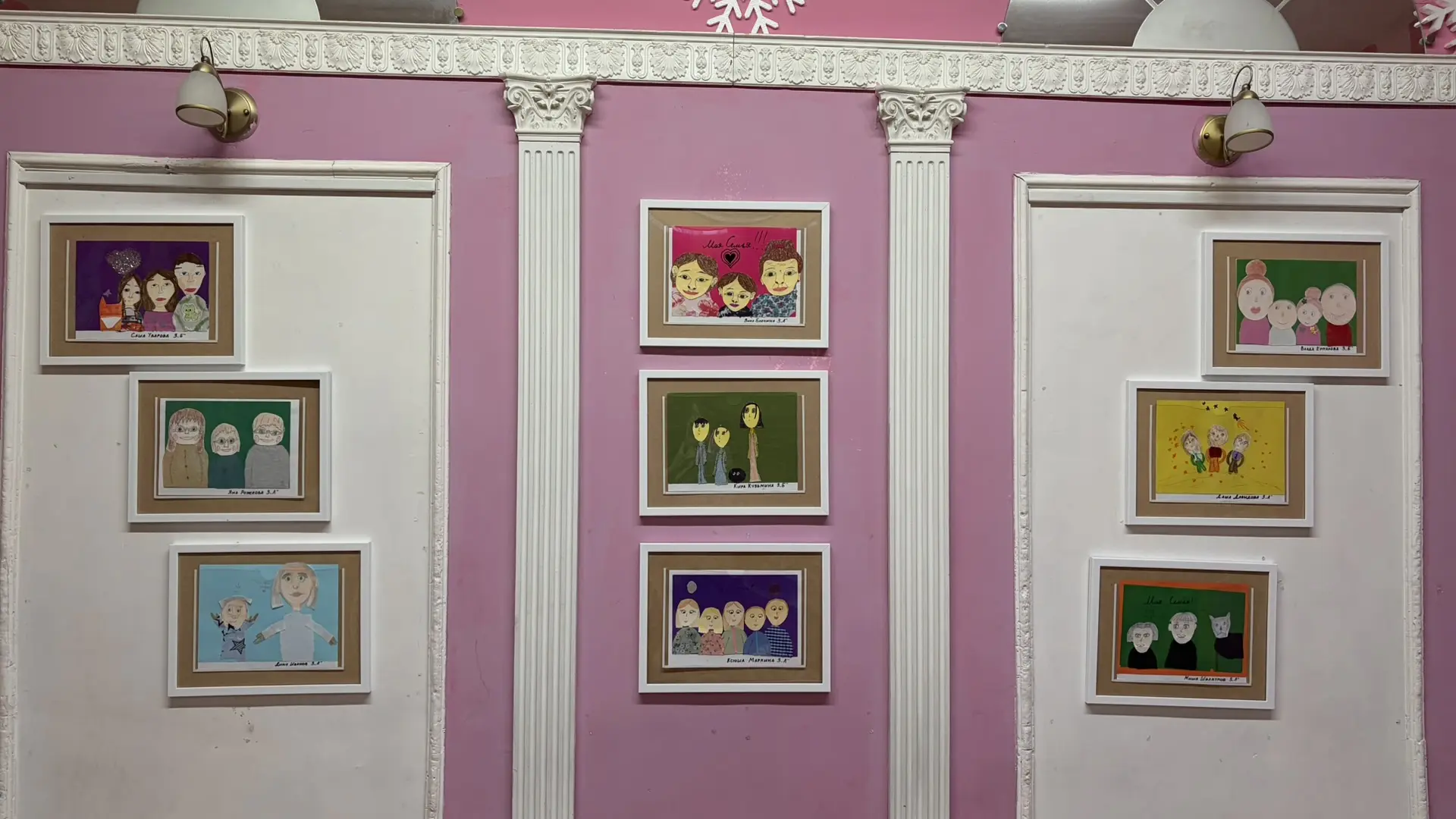 💗Сердце наполняется радостью! 🥰  В нашей начальной школе открылась удивительная выставка творческих 