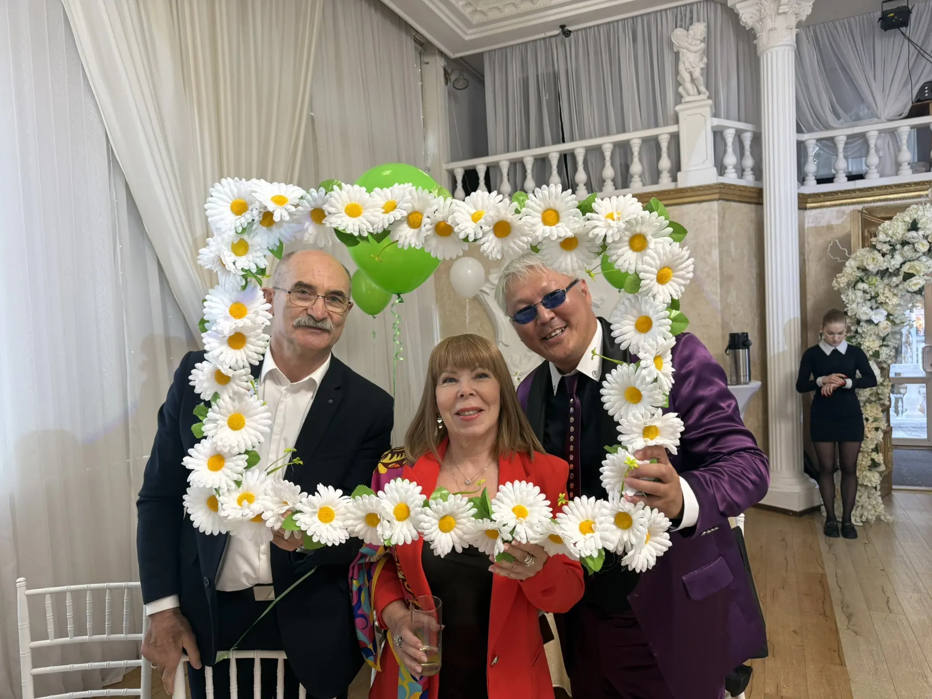 Дорогие земляки, жители Хабаровска и нашего прекрасного края!

От всей души поздравляю вас с одним и