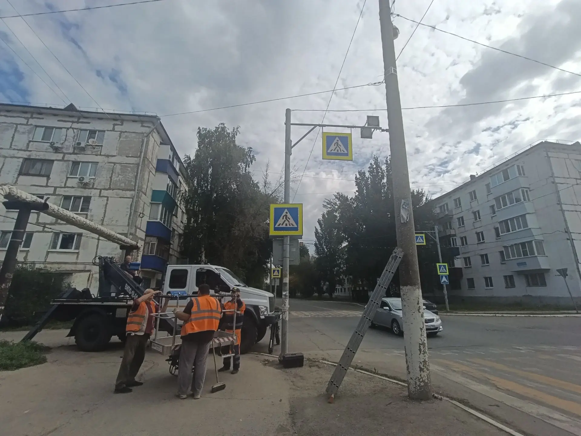 Установка знака Пешеходного перехода по ул. Ж/дорожная
