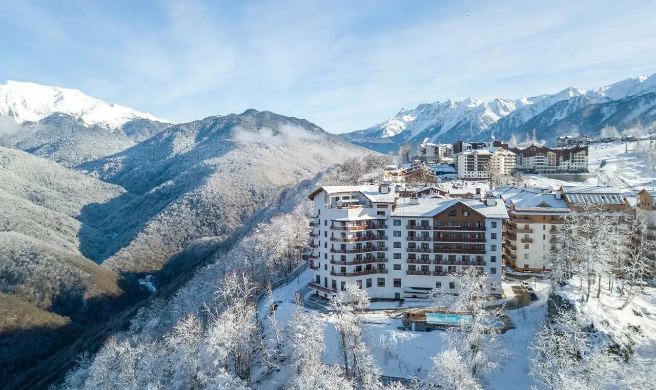 🎿 В Сочи ски-пасс впервые в России включат в стоимость проживания на горном курорте.