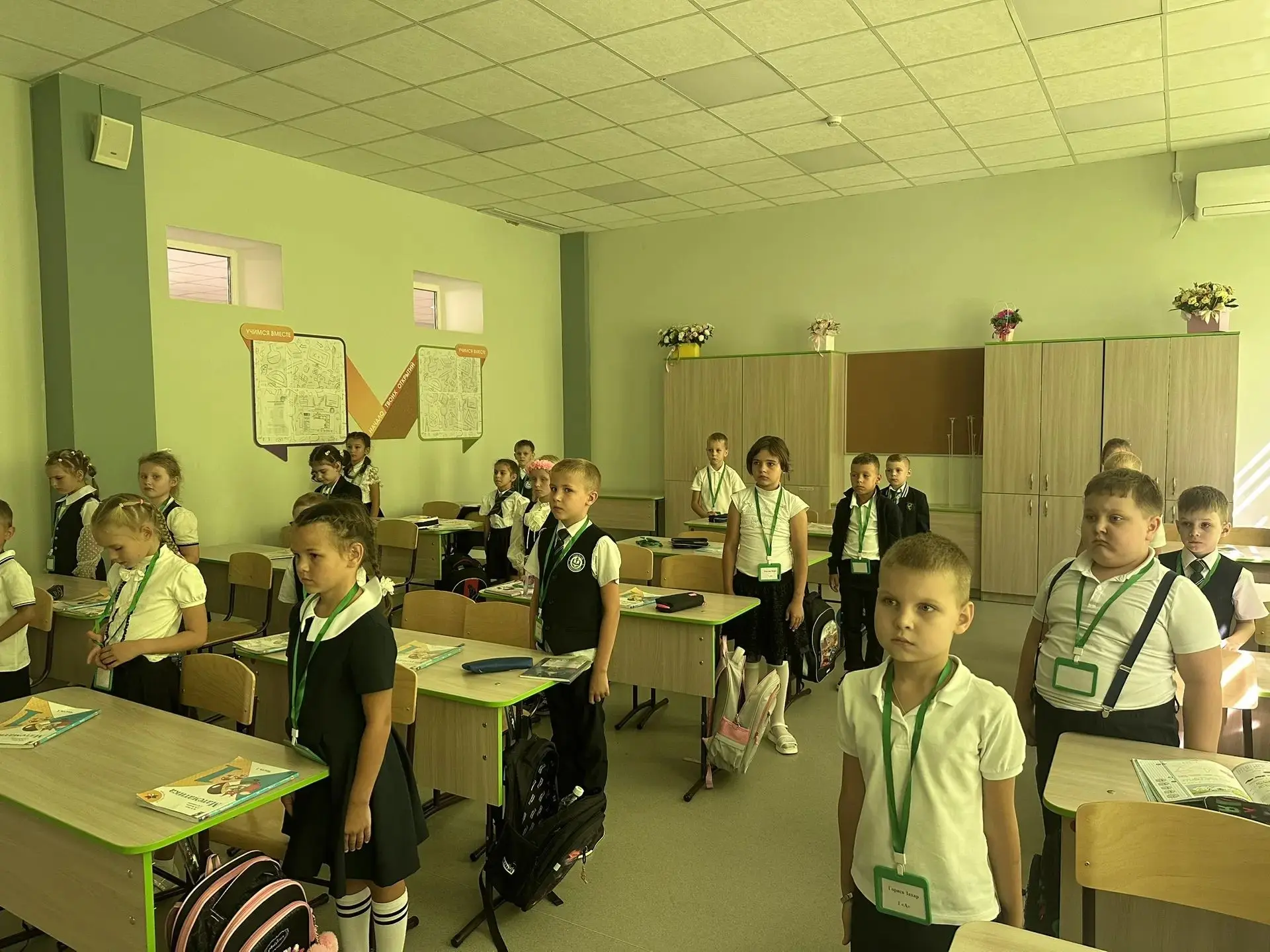 Сегодня в нашей школе прошёл особенный, очень важный день — 3 сентября.