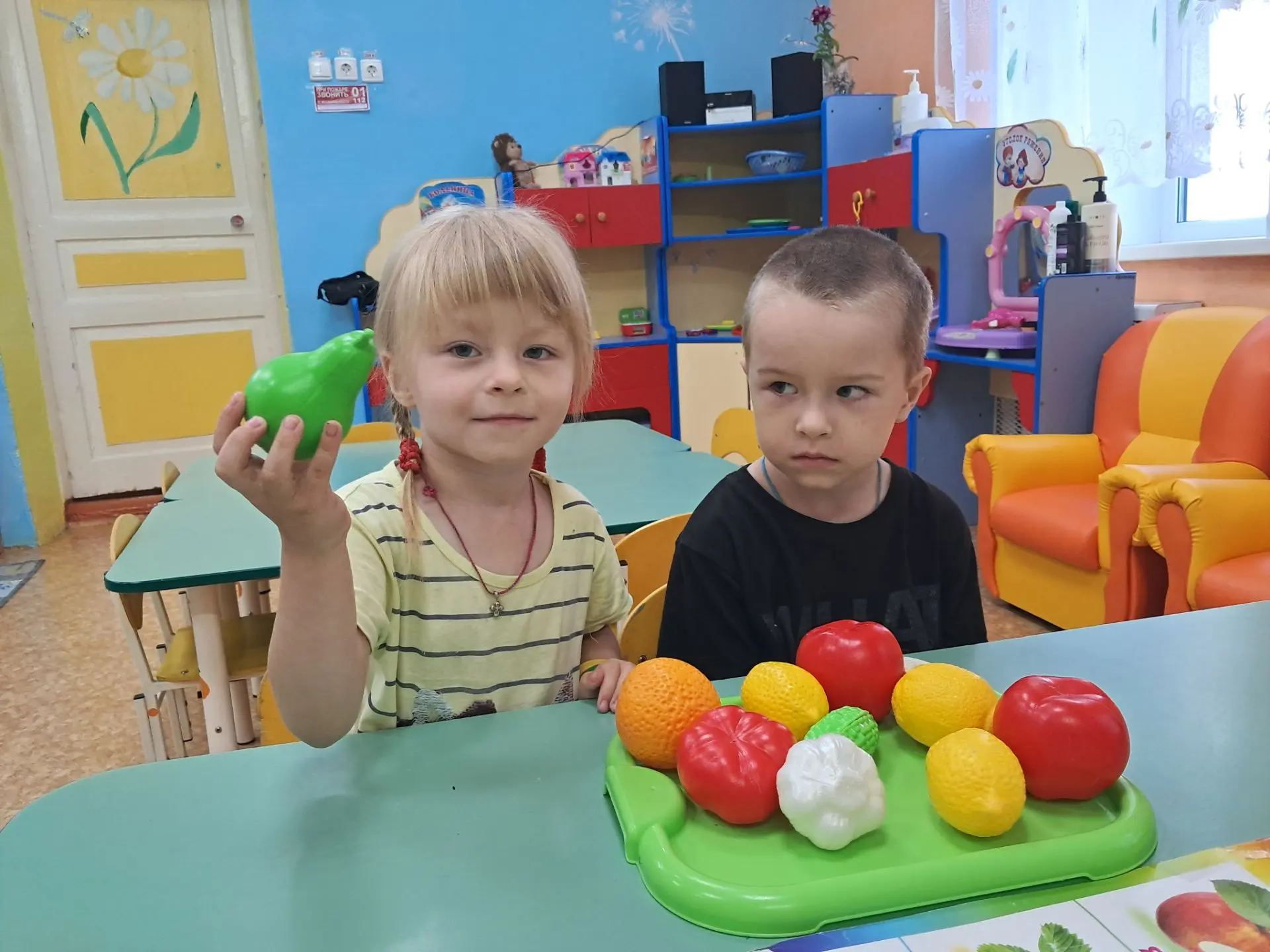 1 июля отмечается Международный день фруктов! Наши малыши с радостью познакомились с этим вкусным и 