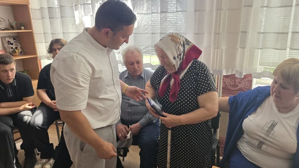 В стенах нашей школы состоялся трогательный и значимый Урок мужества, посвященный памят...