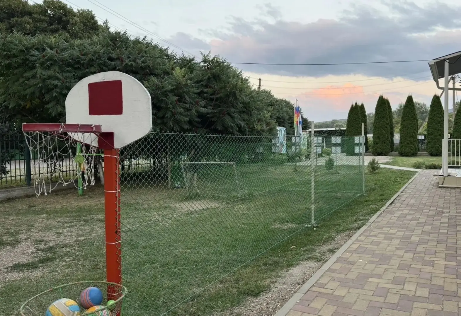 ⚽️ Футбольный оазис ⚽️

❤  Педагоги и дети подготовительных групп от всего сердца говорят СПАСИБО ро