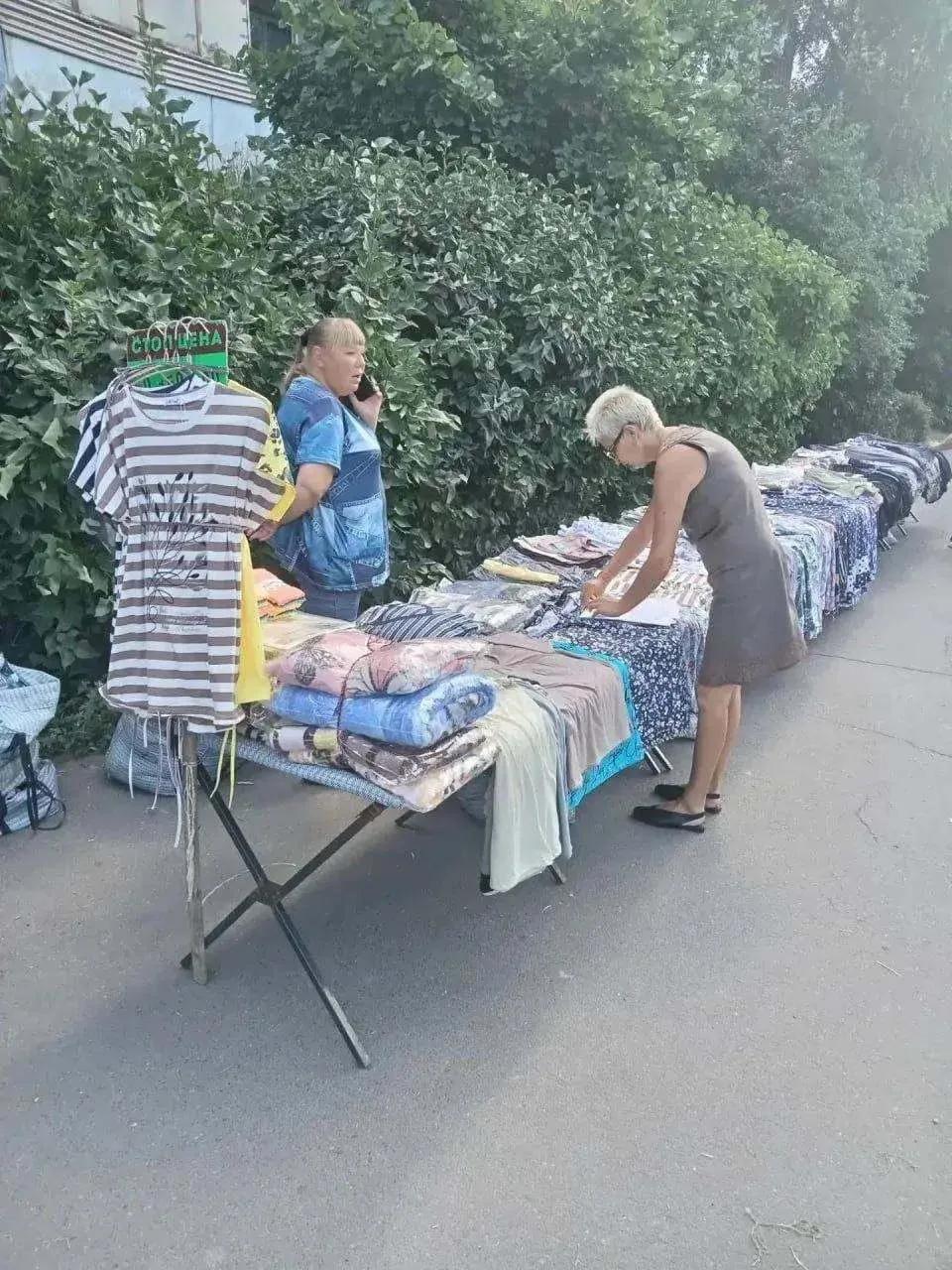 Мэр Курска Евгений Маслов призвал горожан не покупать товары у уличных торговцев, чтобы...