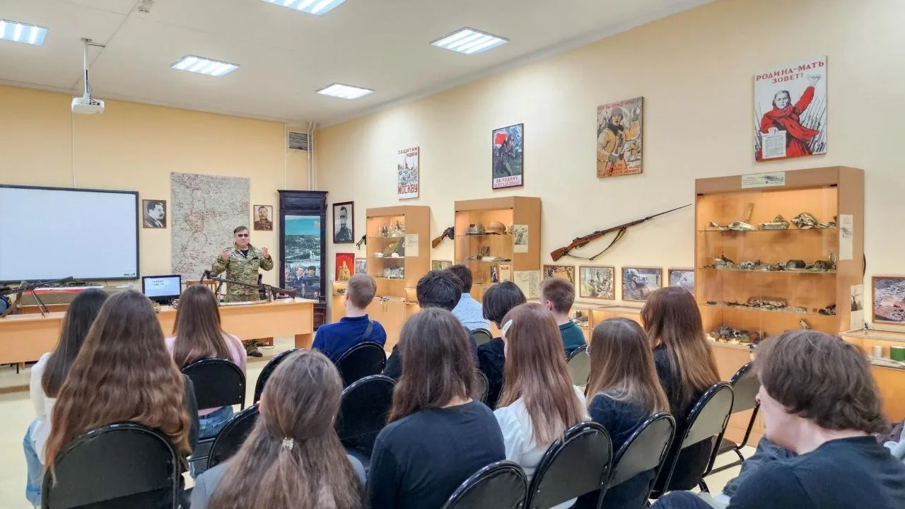 🪖  Подольские поисковики передали жителям Алтайского края смертный медальон их родственника - участн