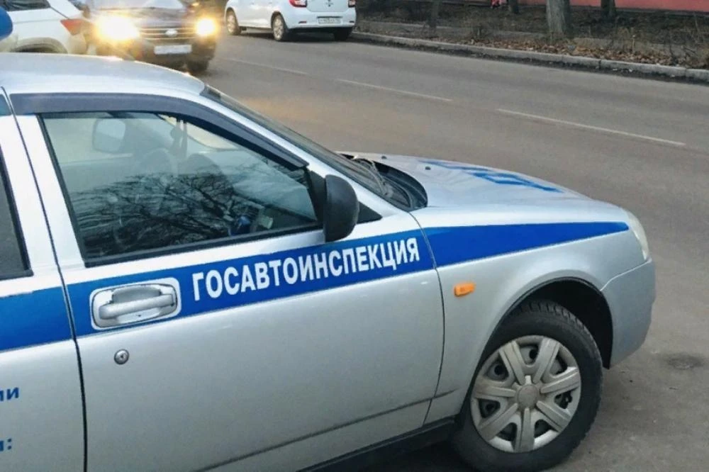 🚔 В Железногорске столкнулись мопед и автомобиль