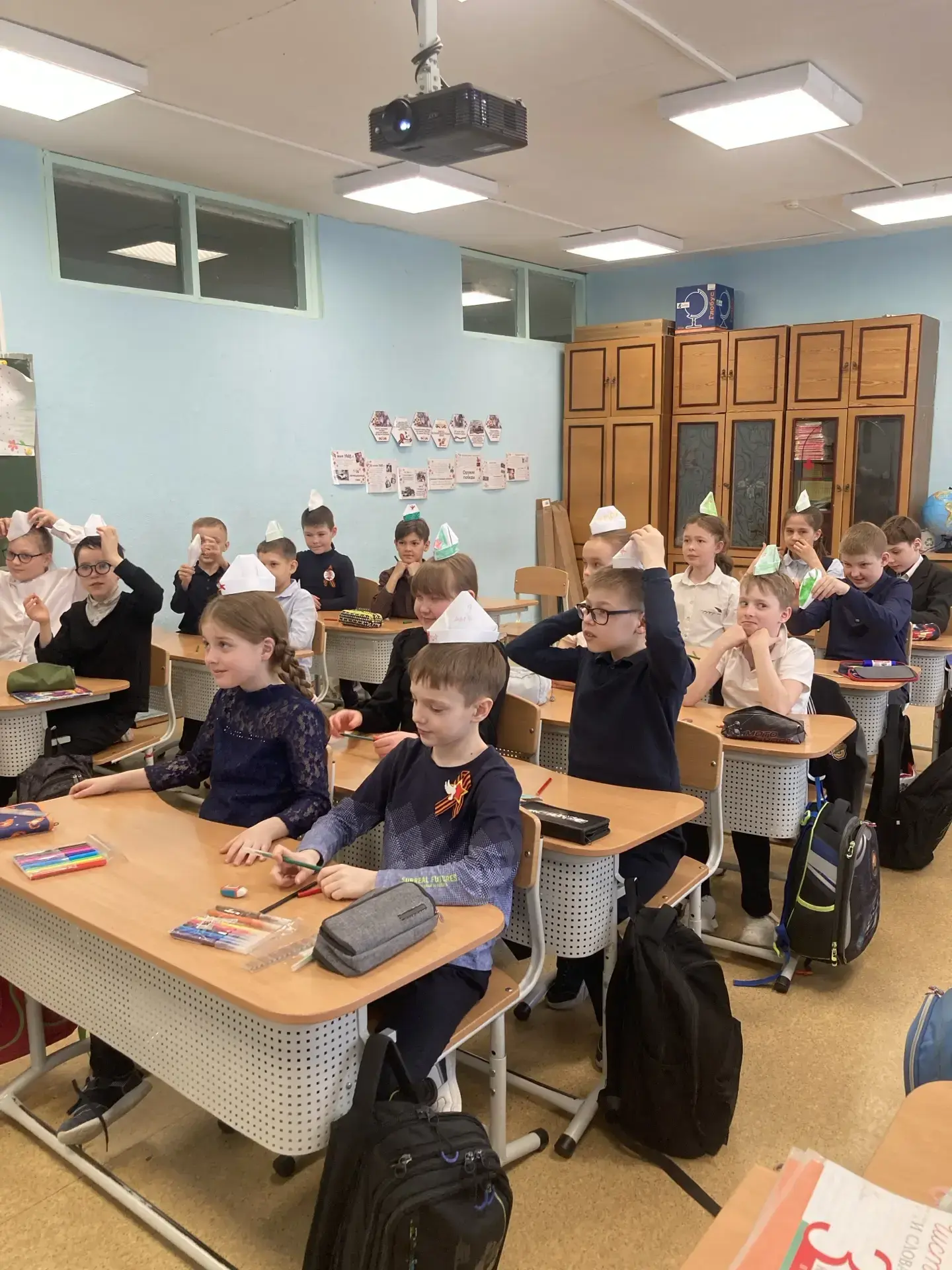Память, которая живёт в сердцах...  📍В гимназии прошли памятные мероприятия, посвящённые 81‑й годовщ