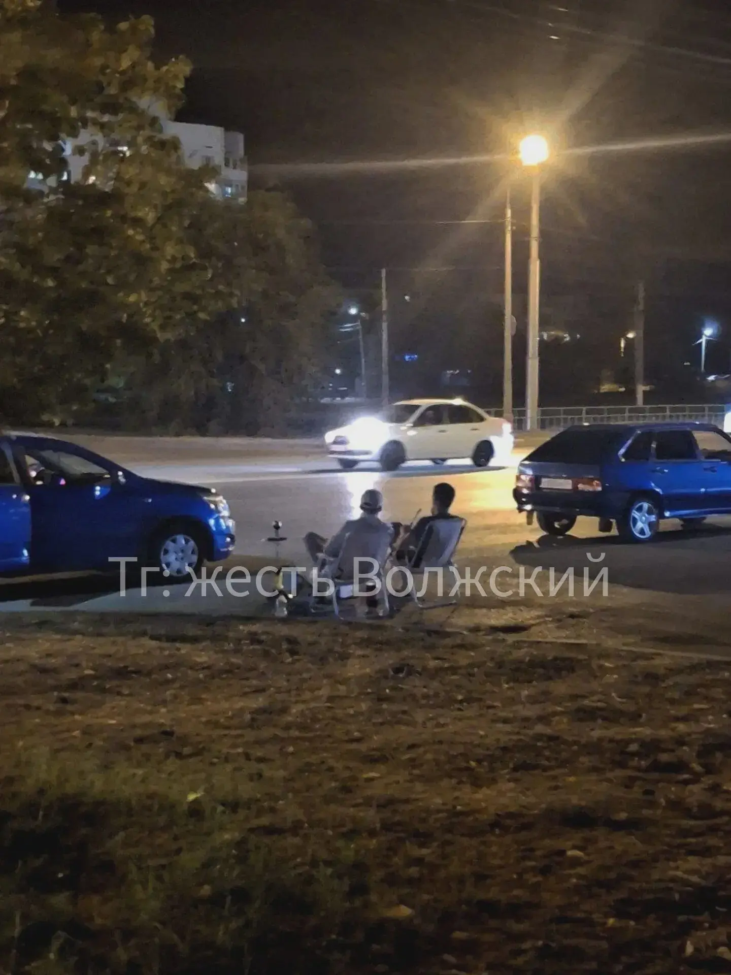 🕶 Очередь за бензином по-волжски: уровень дзена