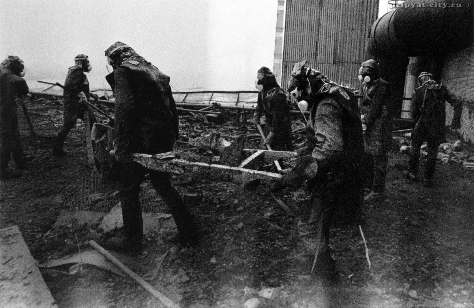 40 лет. Чернобыль. Помним.    Ровно 40 лет назад, в ночь на 26 апреля 1986 года, мир разделился на