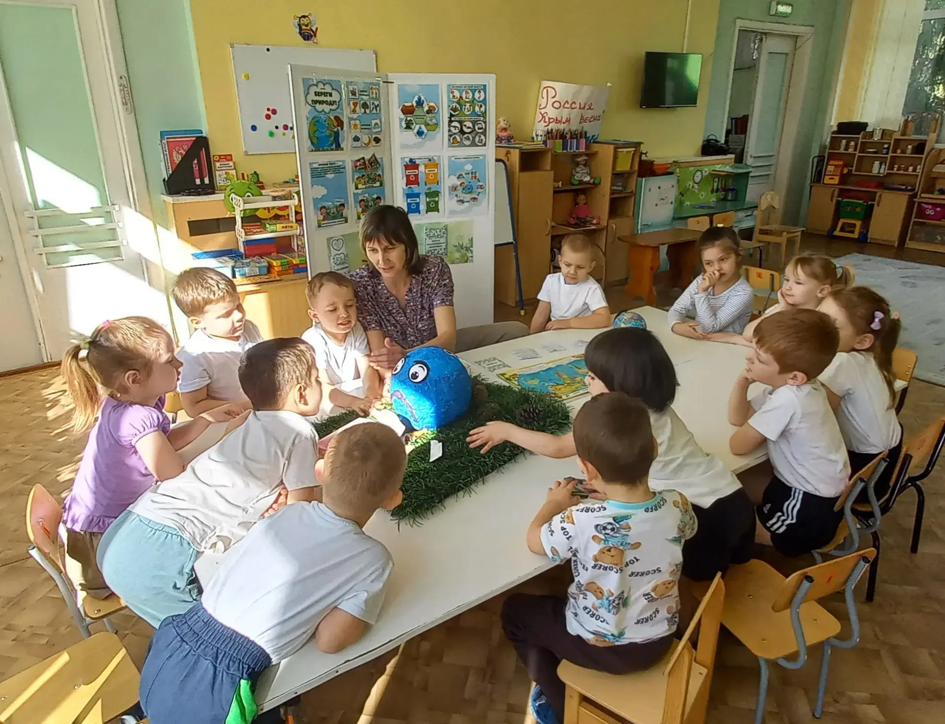 Сегодня наш детский сад отмечает особенный день – День Земли! Это прекрасный повод, что...