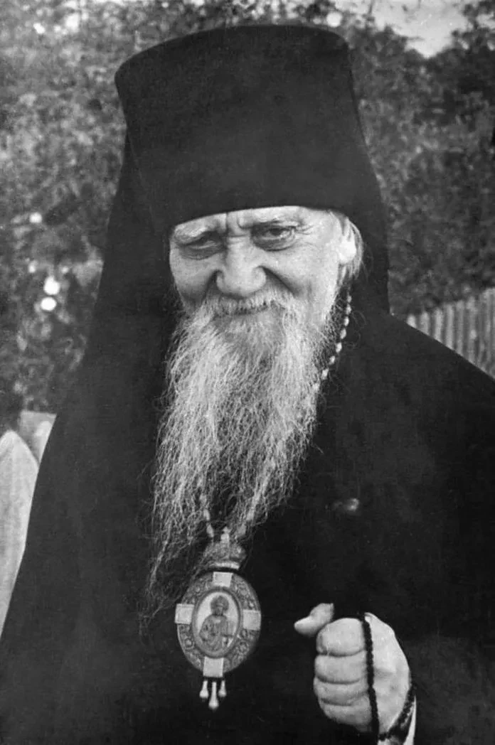 Семейная жизнь благословляется Церковью. Только прежде чем решиться на такой серьезный ...