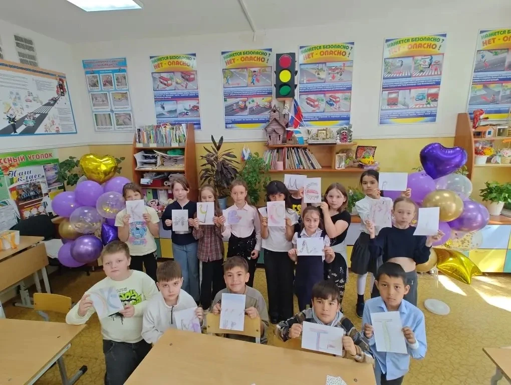 ДЕНЬ СЛАВЯНСКОЙ ПИСЬМЕННОСТИ И КУЛЬТУРЫ

🎉22 мая в школе 60 имени Г.Я. Бахчиванджи отмечали "День с