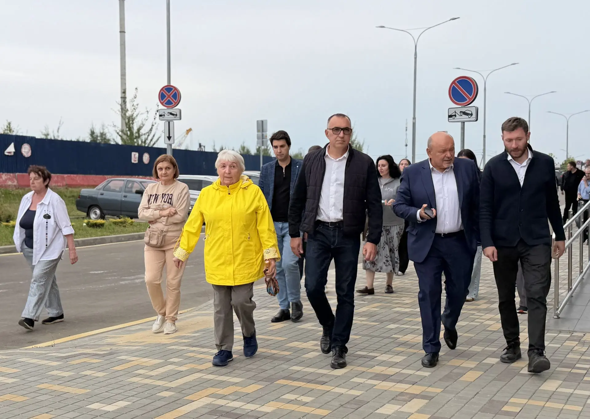 Алексей Зотов провел обход в жилом комплексе «Легенда»