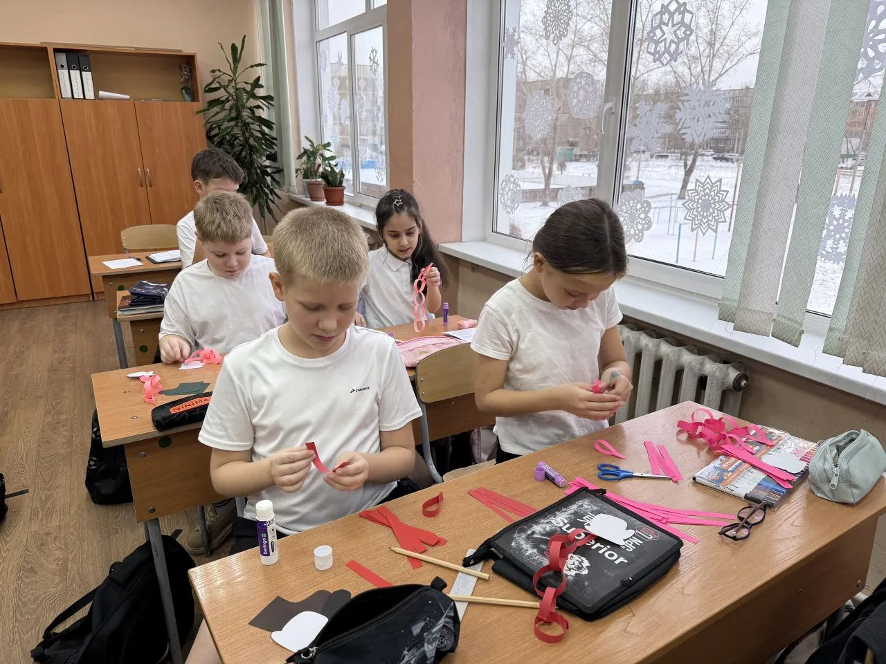 Новый год –самый желанный праздник для взрослых и детей. Праздник, в который загадываются и сбываютс