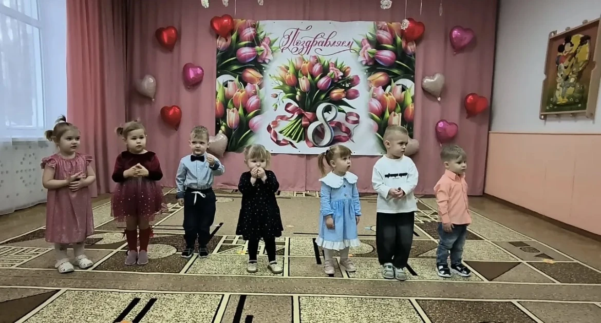 🌸 Весенний праздник в детском саду: утренники ко Дню 8 Марта! 🌸
