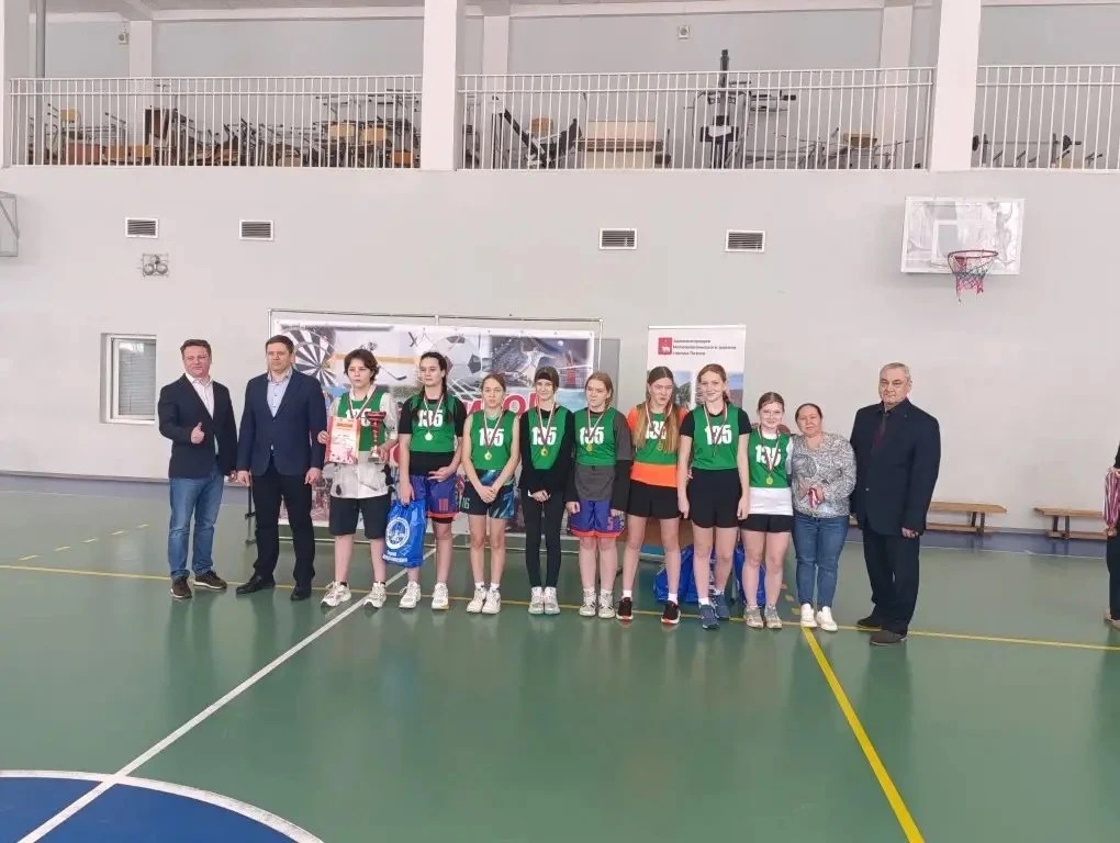 Гордимся нашими детьми!  Наши девочки заняли 🥇1 место 🏆в баскетболе🏀 Ура!  Со счётом 53:0.