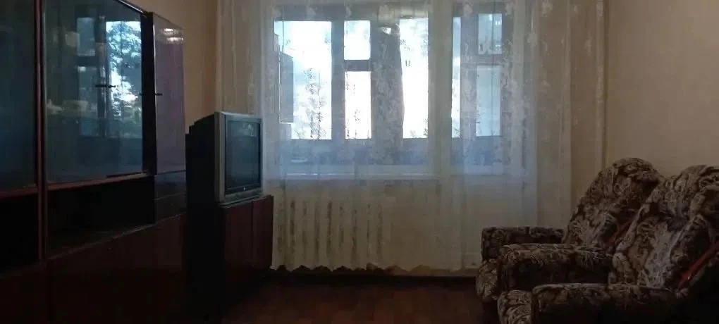 Сдам 2 к. кв. Кировский район, Текстильщик, Обжора, ул Петровского, 4/9 эт.