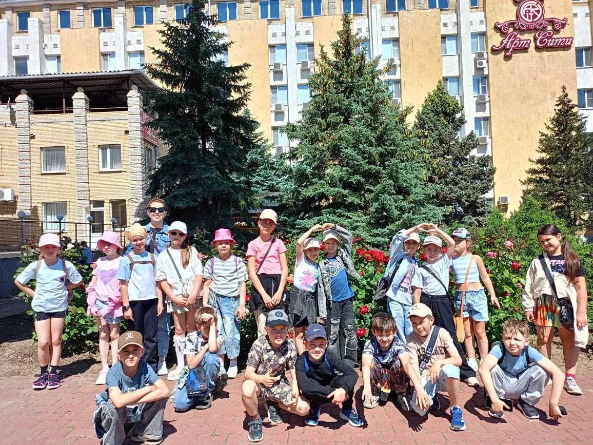 ДЕНЬ ЧЕТВЕРТЫЙ Прошел 4-й день летнего пришкольного лагеря дневного пребывания «Солнышко»