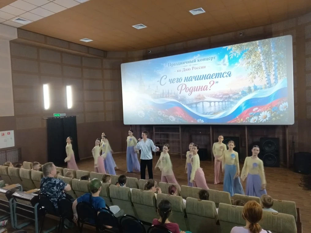 🎻🎤☀️ Сегодня воспитанники струнно-смычкового, хореографического и эстрадного отделени...