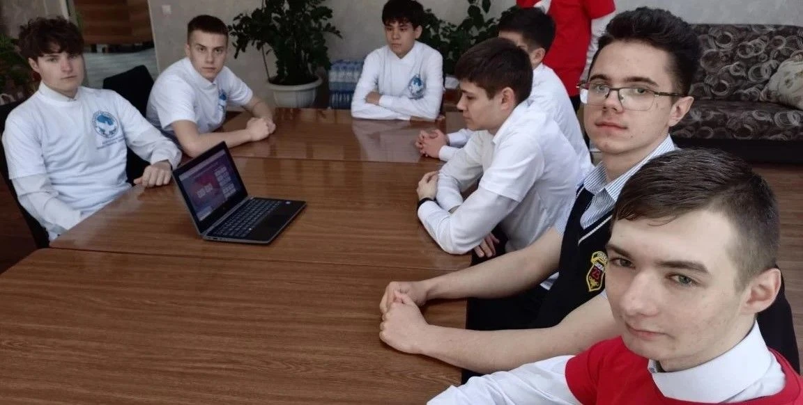 🇷🇺 Школьный Вестник ⚡⚡⚡ НАША ПОБЕДА: ИНТЕЛЛЕКТУАЛЬНАЯ ИГРА  📅 5 мая 2026 года Обучающиеся МБОУ СШ №2