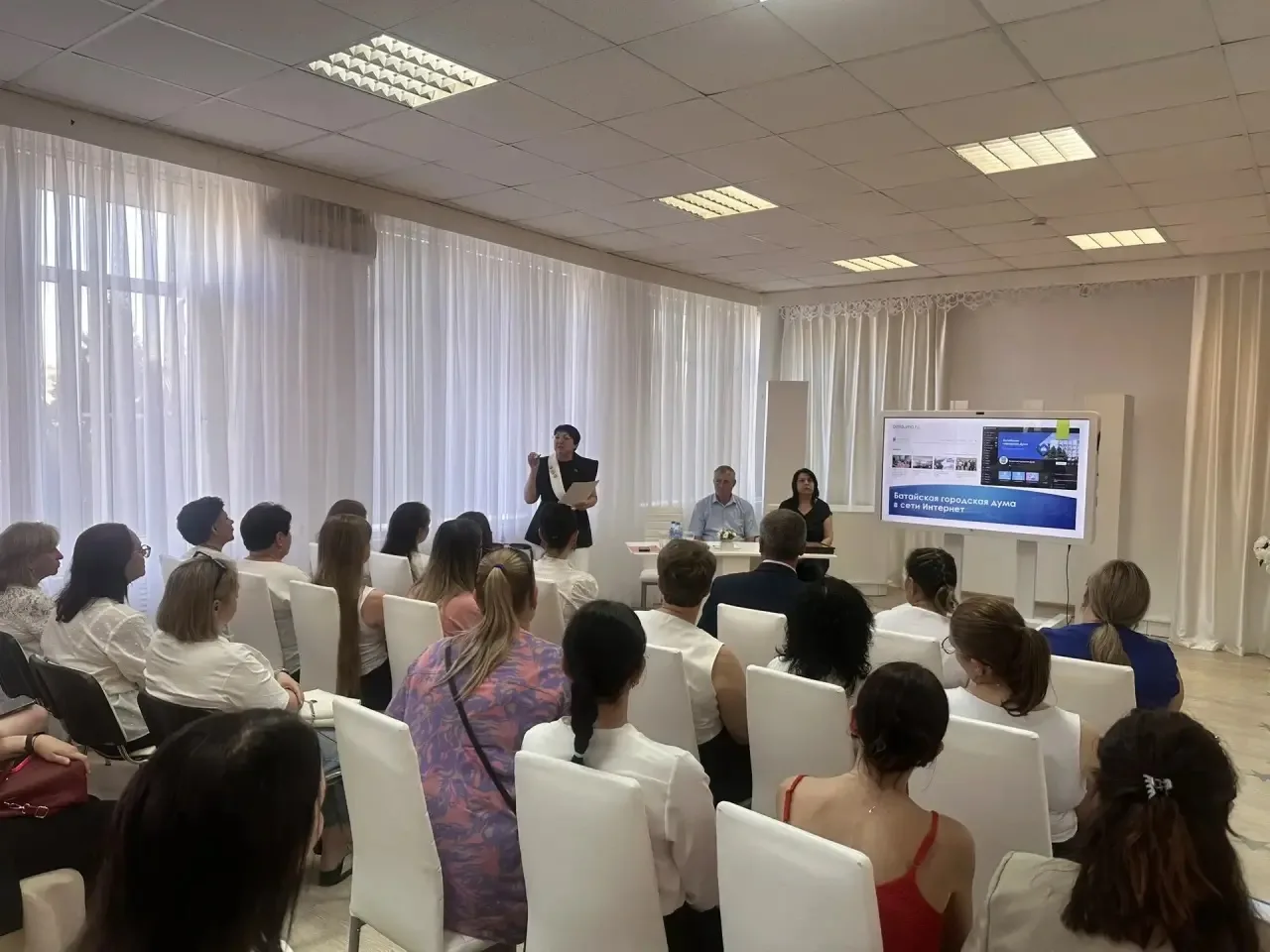 ❗Председатель Батайской городской Думы О.А.Тумко провела встречу с гражданами на базе МБДОУ № 22 «Од