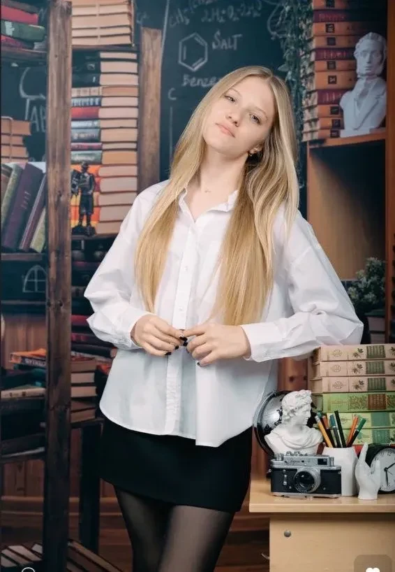 💫 НАШИ ВЫСОКОБАЛЛЬНИКИ 💫89 баллов на ЕГЭ!
С огромной радостью сообщаем: выпускница нашей школы,  А