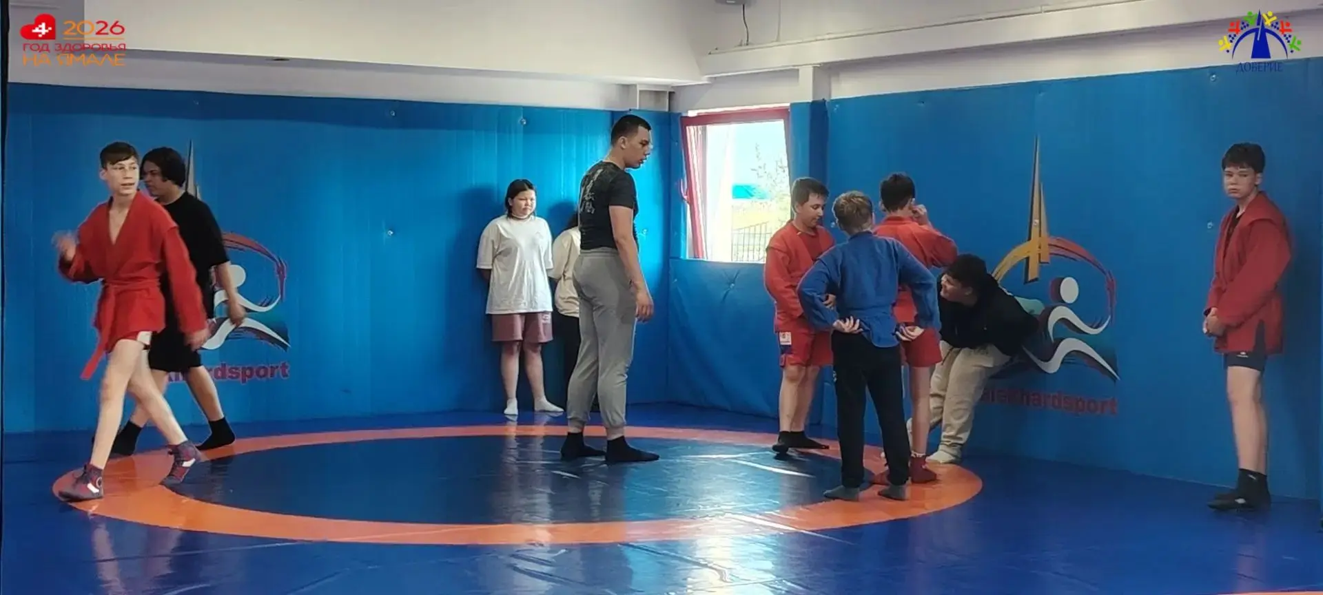 В рамках выездного мероприятия ребята из подросткового центра #СалехарДоверие посетили ...