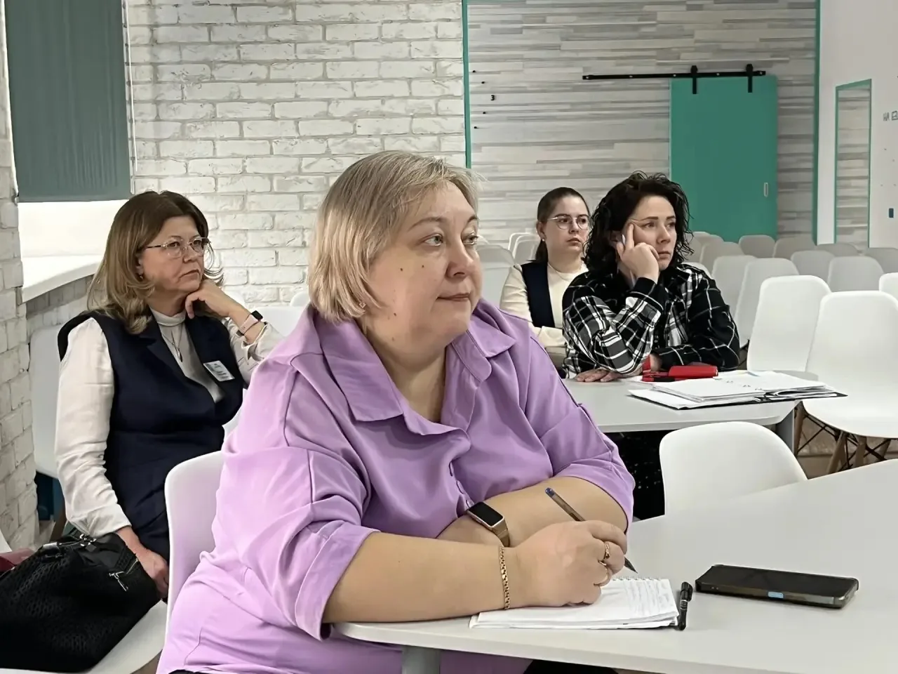 ДЕЛИМСЯ ОПЫТОМ  💥 Сегодня педагоги лицея выступили на базе НМЦ с муниципальным семинаром «Формирован