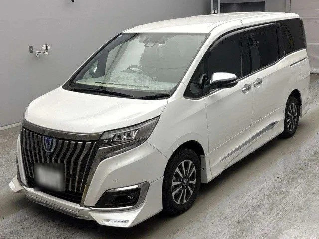 Санкционные автомобили из Японии! 🇯🇵 
Можно приобрести похожий автомобиль с аукциона. 

🚘 Toyota 