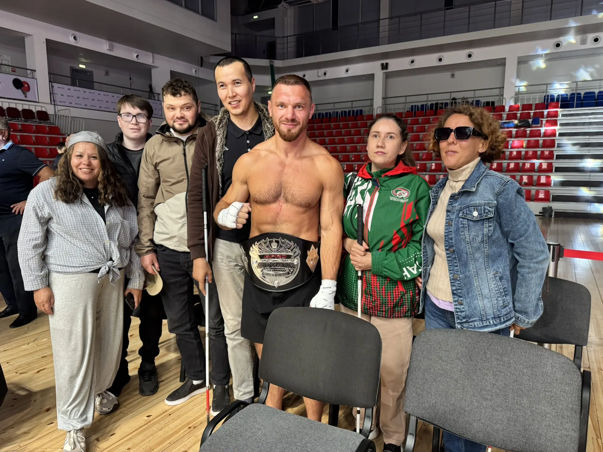 За Илью сегодня в Казани болели особенные болельщики 👏