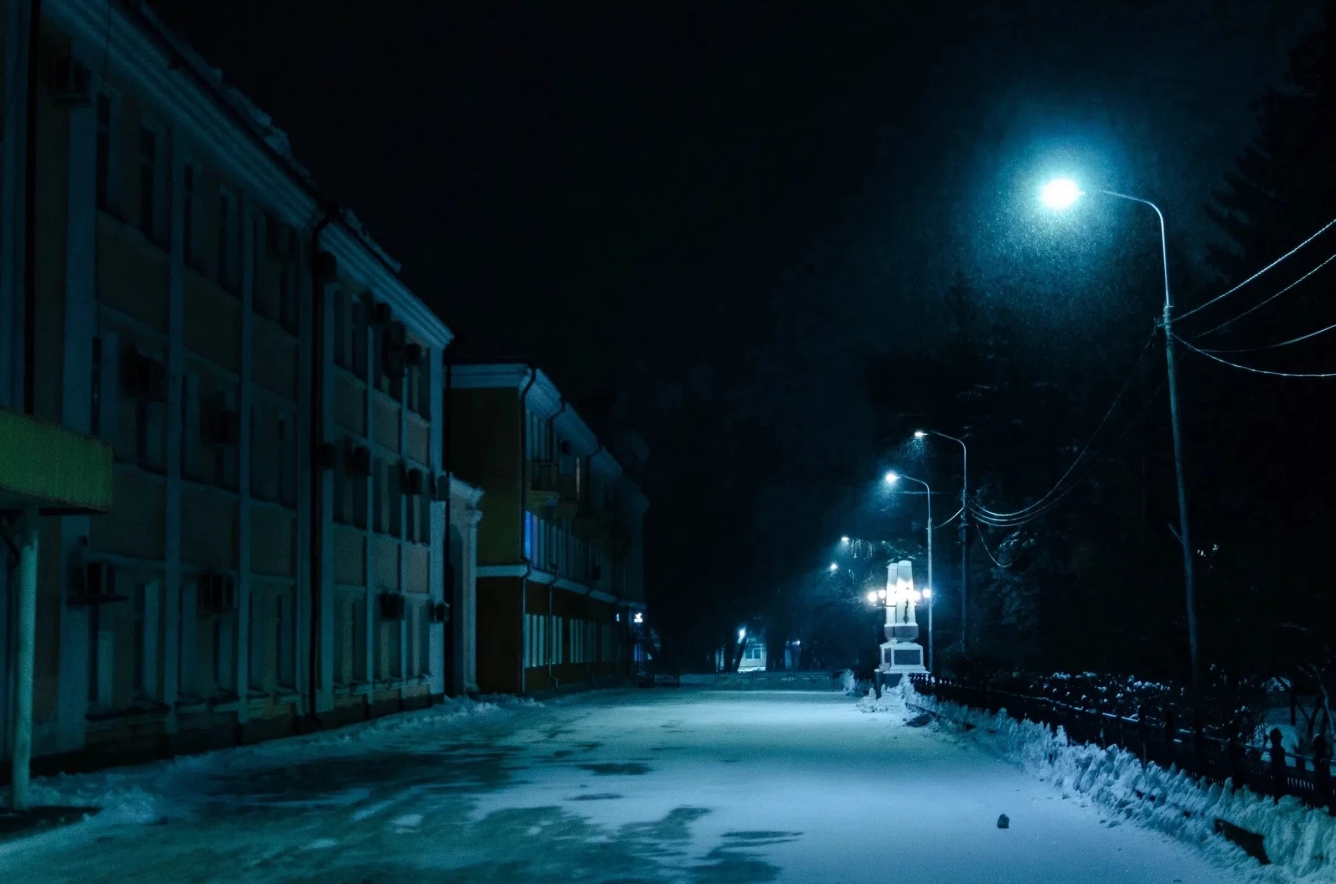 Всем спокойной ночи, крепких снов!❄️🌌