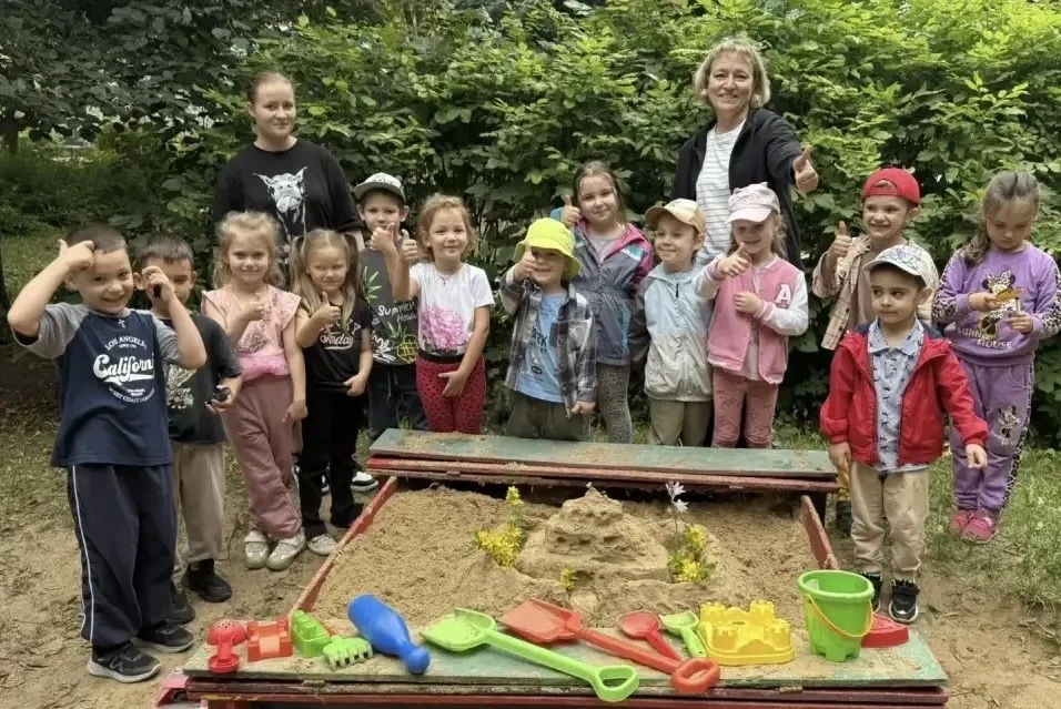 🏰✨ Незабываемый конкурс "Строим замок из песка" в ДО «Малыш» и ДО «Пчелка»!
✨🏰 Сегодня наши малень
